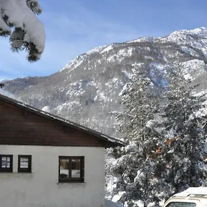 https://chalet-serre-chevalier.fr-provencehotel.com